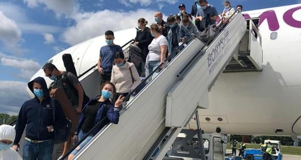 Криклий назвал первые страны, с которыми Украина возобновит авиасообщение