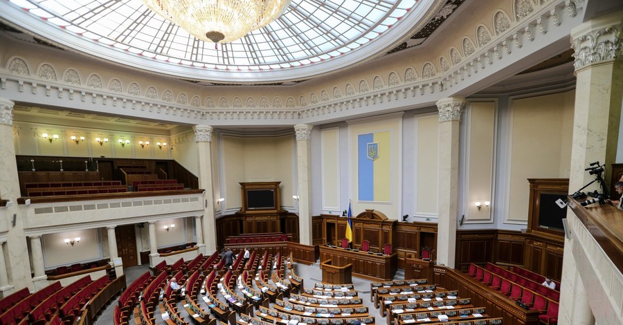 Жизнь после парламента: кем работают и сколько зарабатывают Савченко, Ляшко и сын Порошенко