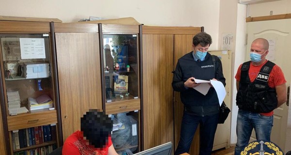 Прокуратура: Инспектор полиции Харькова изменила информацию о пьяном водителе в базе данных