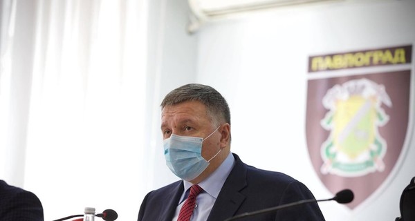 Аваков сообщил о тотальной зачистке в Павлограде. За штат выведено 500 полицейских
