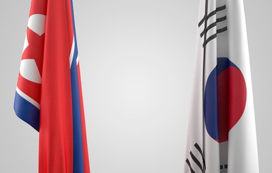 Северная Корея разорвала связь с Южной
