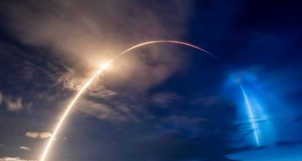 Компания SpaceX вывела на орбиту 58 интернет-спутников Starlink