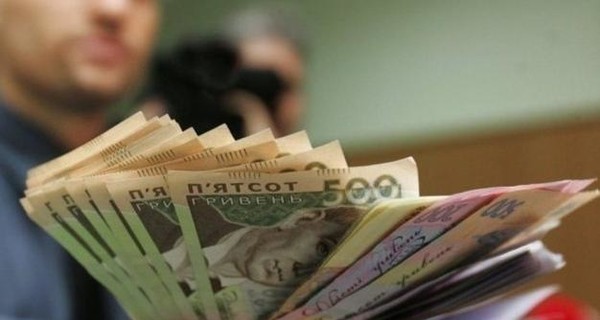 Банкам запретили штрафовать украинцев за просроченные платежи по кредитам