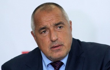 Премьер-министр Болгарии обвинил президента страны в слежке с помощью дрона