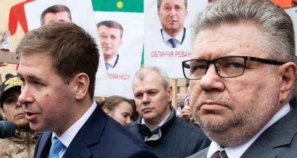 Адвокаты Порошенко назвали заявление Венедиктовой о переносе заседания манипуляцией