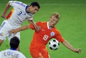 Евро-2008: Голландия обыгрывает Румынию [ФОТО] 