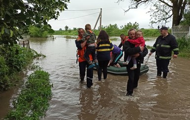 Более 500 человек эвакуировали из-за подтопления на западе Украины
