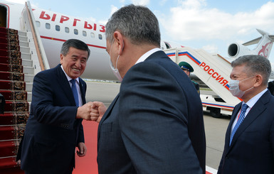Президент Кыргызстана самоизолировался после обнаружения коронавируса у членов делегации в Москве