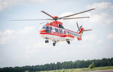 Оторванным от транспортного сообщения жителям Ивано-Франковщины отправили вертолетами продукты 