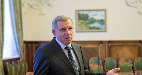 Глава НБУ Яков Смолий подал в отставку