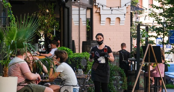Рестораторы о карантинных запретах: Больше половины заведений готовы нарушать правила и платить штрафы