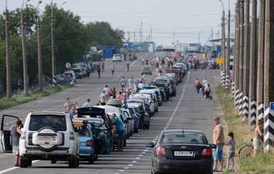Жители Донецка: С донецкой пропиской даже при открытых блокпостах в сторону Киева не выпускают