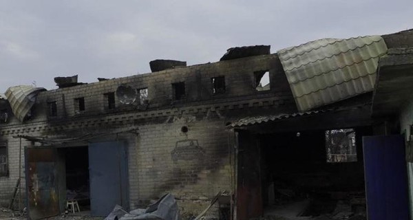 В больнице лечат 12 пострадавших на пожаре в Луганской области
