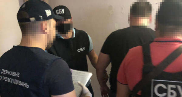 Киевские военкомы требовали с призывника 5 тысяч долларов за справку о непригодности