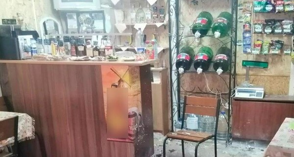 В Полтаве неизвестные подорвали два кафе