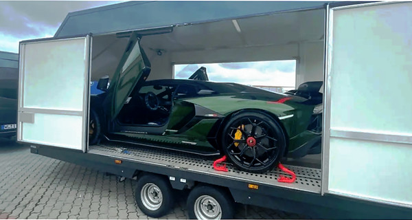 Автоэксперт о ровенском Lamborghini за полмиллиона долларов: Раньше политики стеснялись таких дорогих игрушек