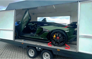 Автоэксперт о ровенском Lamborghini за полмиллиона долларов: Раньше политики стеснялись таких дорогих игрушек