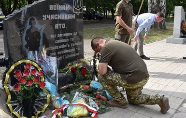 В Донбассе пал украинский воин, еще трое - были ранены