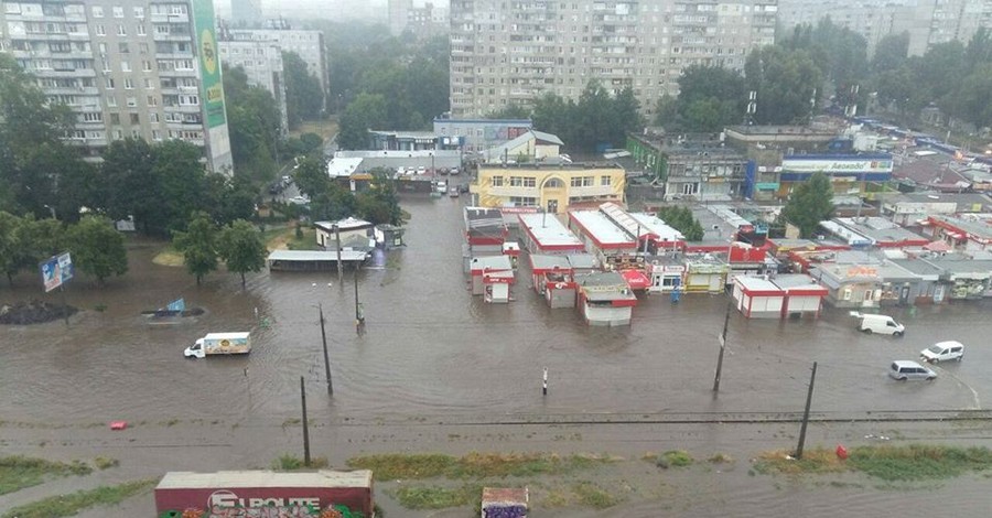 В Харькове прошел рекордный ливень: так сильного не было с 1883 года