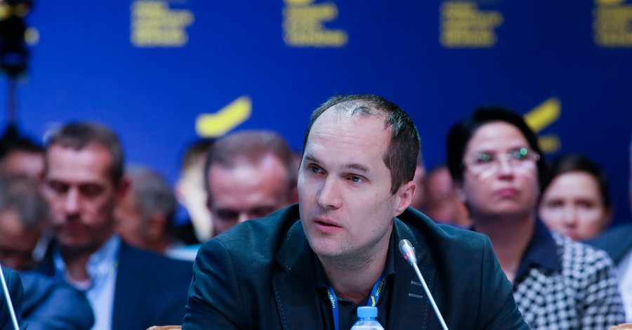 Украинский журналист Юрий Бутусов заболел коронавирусом, где заразился не знает