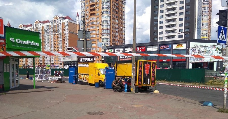 Кличко: в Киеве обезвредили два самодельных взрывных устройства на рынке 