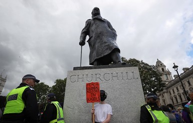 Историки раскритиковали BBC за сюжет об Уинстоне Черчилле и Бенгальском голоде