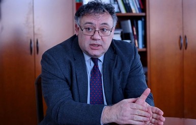 Посол Венгрии заявил, что три украинские реформы вредят нацменшинам 