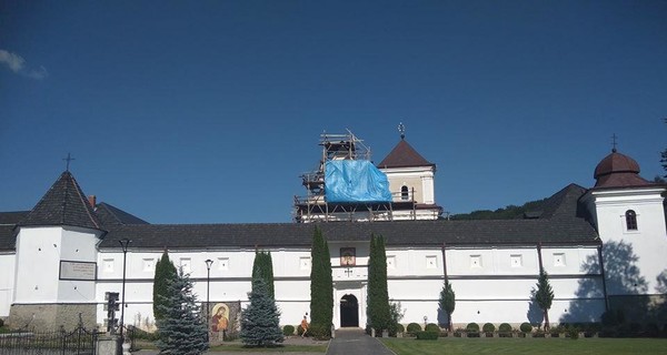 Свято-Успенская Уневская Лавра закрылась на карантин