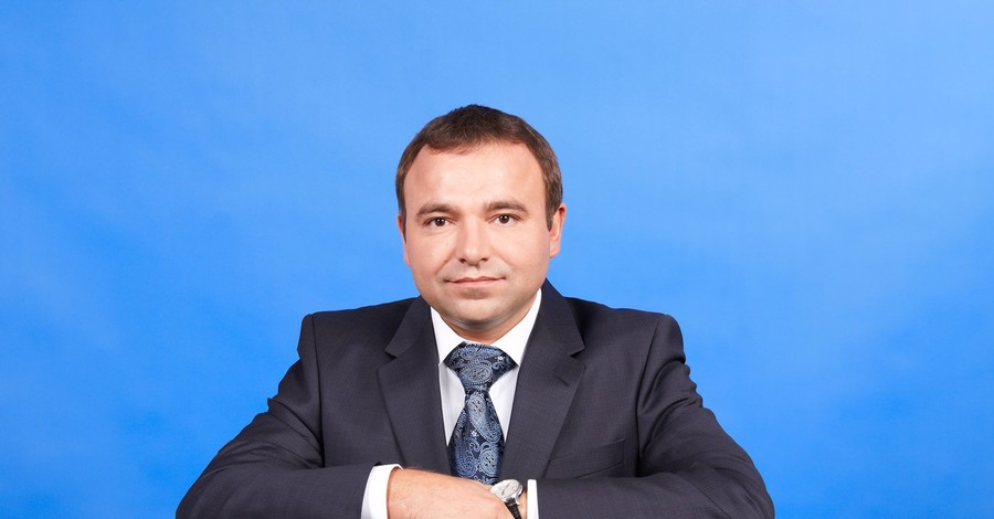 Глава Киевского облсовета подал в отставку из-за “интриг и инсинуаций”
