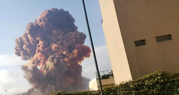 В Ливане назвали возможные причины взрыва в Бейруте: все версии трагедии