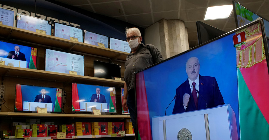 Лукашенко в первый день голосования: Выборы закончатся, а кушать надо будет и после 9 августа