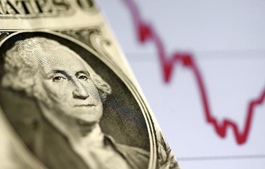 Курс валют на сегодня: доллар упал, евро подпрыгнул