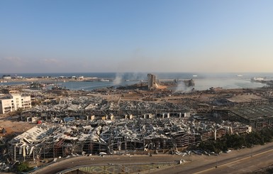 Зеленский после взрыва в Бейруте попросил Шмыгаля отчитаться, как в Украине хранятся опасные вещества