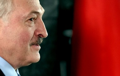 Лукашенко увидел причину протестов в безработных гражданах