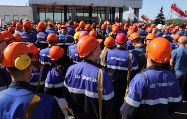 Протесты предприятий: в Беларуси рабочие заводов грозят забастовками