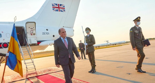 В Украину прибыл министр обороны Великобритании