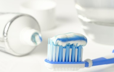 Ученые нашли основу для зубной пасты против кариеса