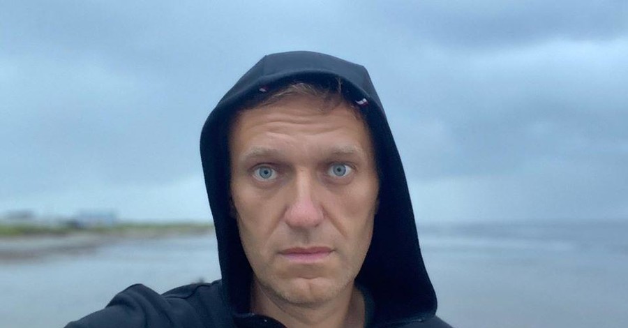 Российские СМИ: Навального могли отравить галлюциногеном