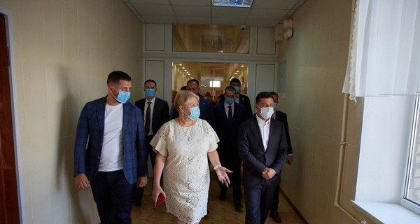 Владимир Зеленский похвастался ловкостью на баскетбольной площадке