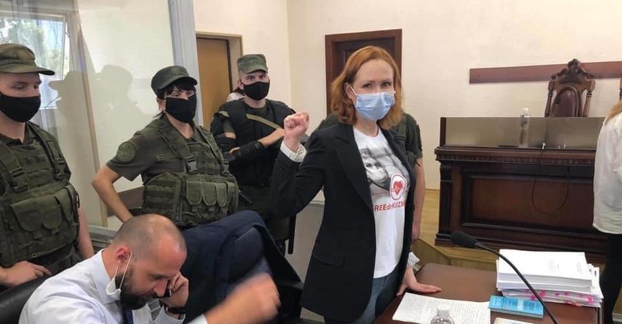 Юлия Кузьменко рассказала, как обручилась с гражданским мужем: кольцо передал адвокат