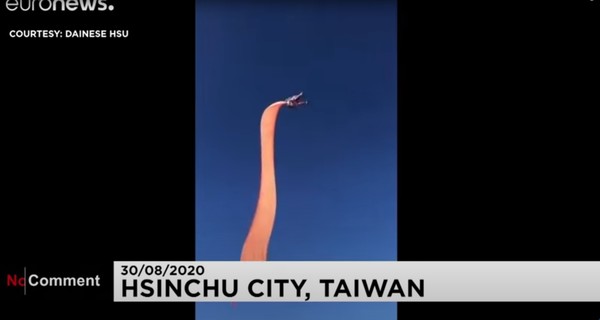 В Тайване воздушный змей унес девочку в небо