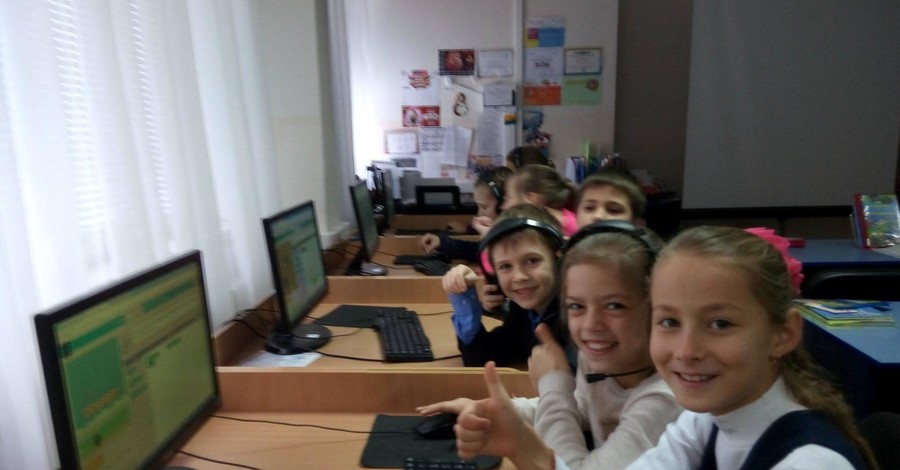 В киевской школе №240 обнаружили коронавирус. Учебный год начался дистанционно