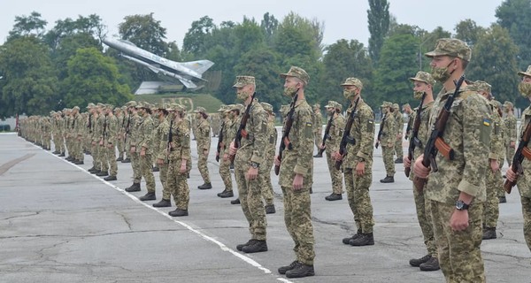 В Житомире поступивший в военный институт курсант погиб в первый день учебы