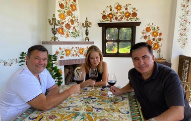 Саакашвили, Богдан и Ясько обсудили в ресторане киевские выборы