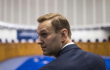 Отравление Навального: пресс-секретарь политика заявила, что информация о его выздоровлении 