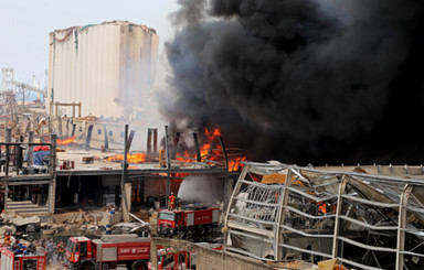 В Ливане озвучили причины нового пожара в Бейруте: все версии происшествия