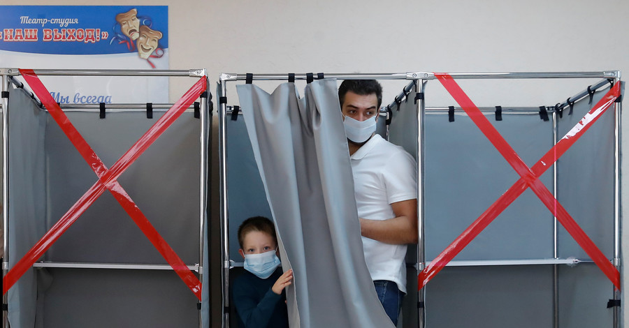 МИД Украины осудил российские выборы 