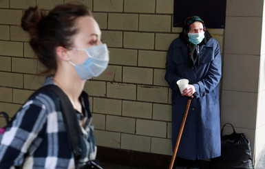 Коронавирус в Украине: в трех регионах – больше 300 заболевших