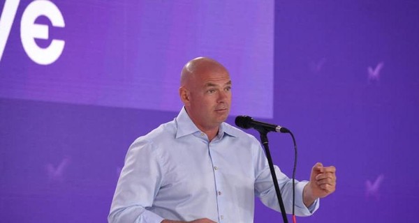 Игорь Палица в восторге от женского движения партии 