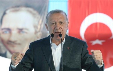Турция вызвала посла Греции: газета отправила Эрдогана на три буквы